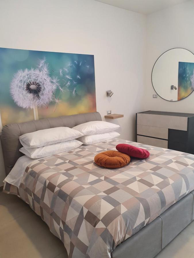 Setteabbracci Suite & Apartments بارونيسي المظهر الخارجي الصورة