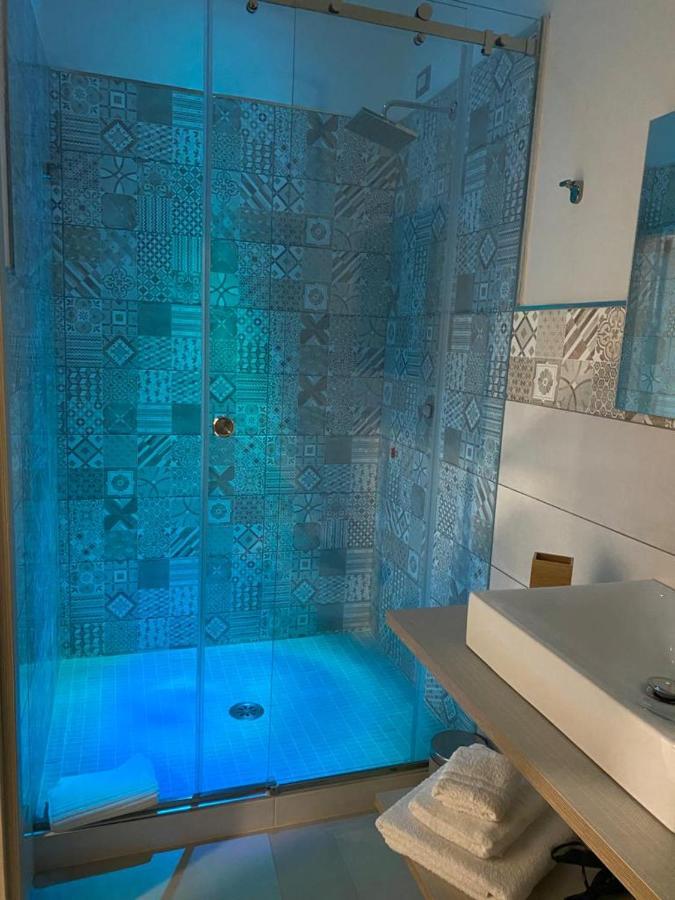 Setteabbracci Suite & Apartments بارونيسي المظهر الخارجي الصورة