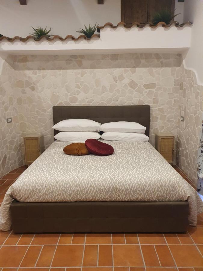 Setteabbracci Suite & Apartments بارونيسي المظهر الخارجي الصورة